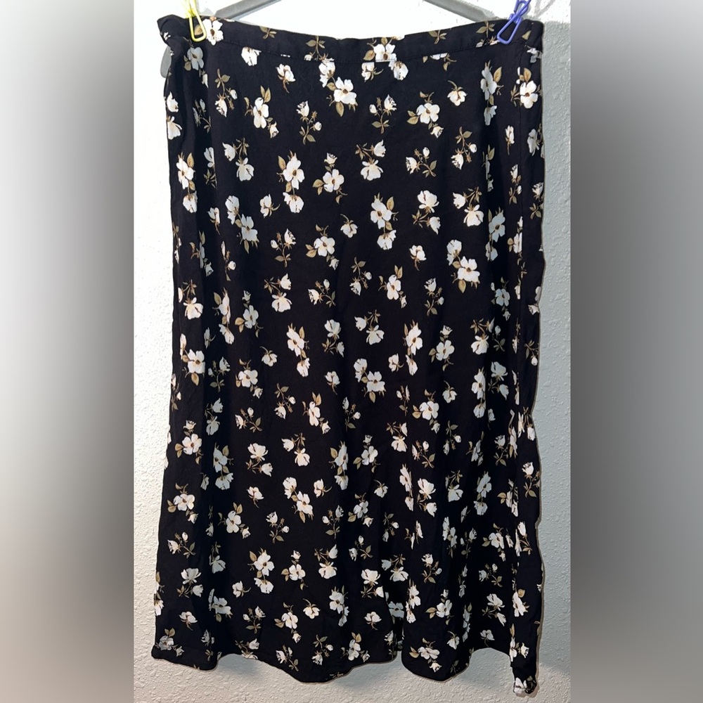 Old Navy Black Floral Maxi Skirt